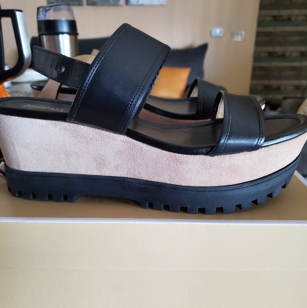 Michael Kors Gillian Wedge sandals